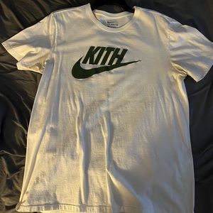 Kith nike tee size large